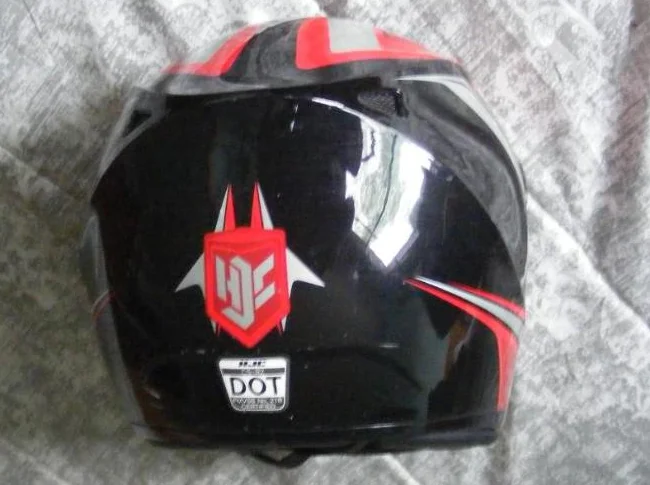 Casque protecteur moto thumbnail 2