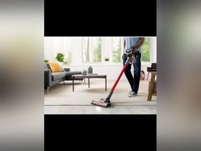 Aspirateur à batterie neuve dans ça boîte thumbnail 4