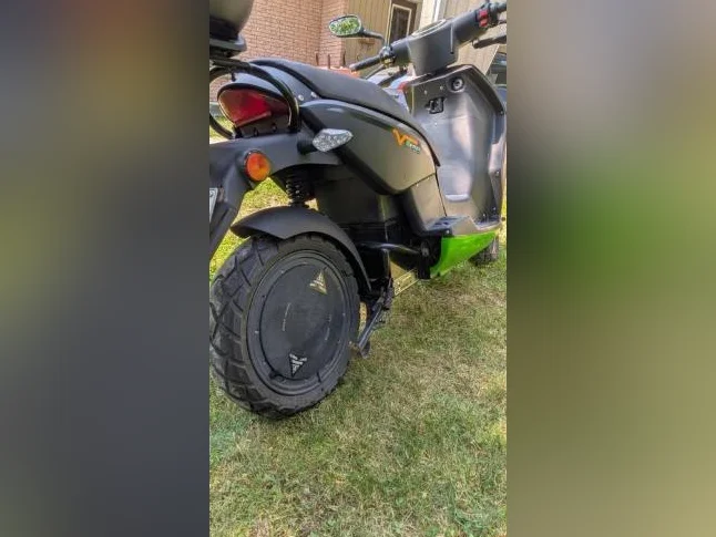 2018 VMoto scooter electric emax 100l - 4000w - 72volts thumbnail 4