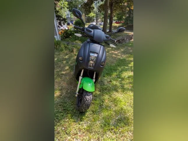 2018 VMoto scooter electric emax 100l - 4000w - 72volts thumbnail 2