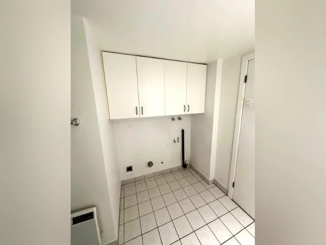 Spacieux 5 1/2 RDC avec jardin – Anjou – 1850$ (Metro Radisson) thumbnail 8