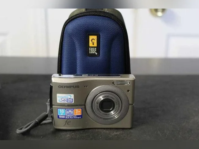 CAMERA PHOTO NUMÉRIQUE VENTAGE OLYMPUS thumbnail 2