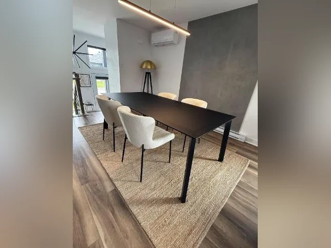 Table de salle à manger - MUST thumbnail 2