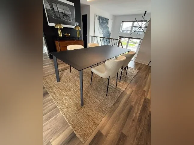 Table de salle à manger - MUST thumbnail 4
