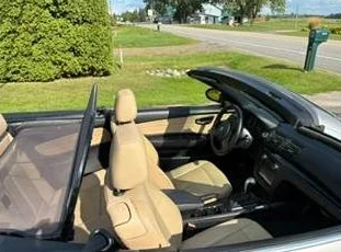 2009 BMW convertible Series 128i thumbnail 4