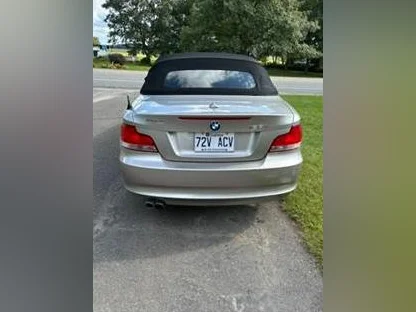 2009 BMW convertible Series 128i thumbnail 5