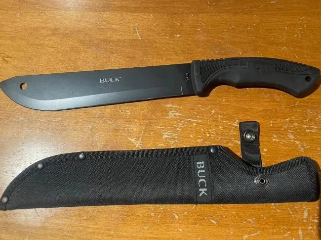 Machette buck neuf thumbnail 2