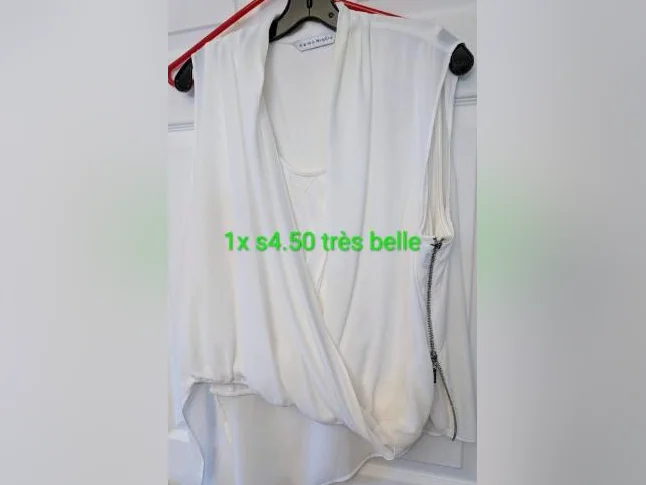 PLEINS DE VETEMENTS PRESQUE NEUFS  LARGE A 2 X thumbnail 4