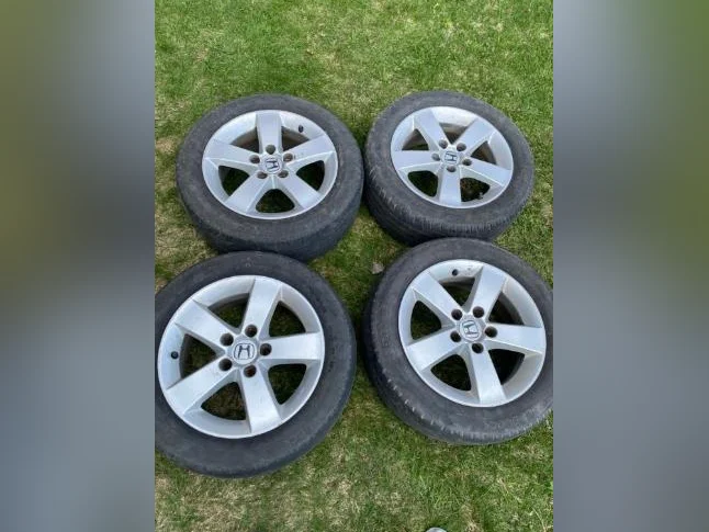 16" OEM Honda mags / 16" OEM Honda aluminum wheels thumbnail 6