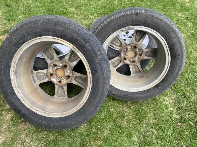 16" OEM Honda mags / 16" OEM Honda aluminum wheels thumbnail 7