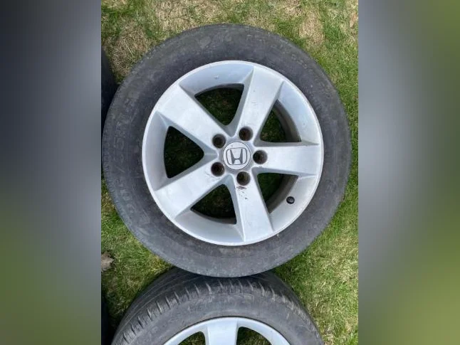 16" OEM Honda mags / 16" OEM Honda aluminum wheels thumbnail 5