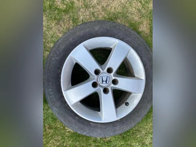 16" OEM Honda mags / 16" OEM Honda aluminum wheels thumbnail 8