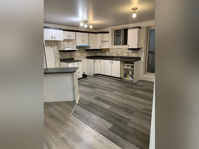 Appartement à louer à St-Hubert 4 et demie thumbnail 3