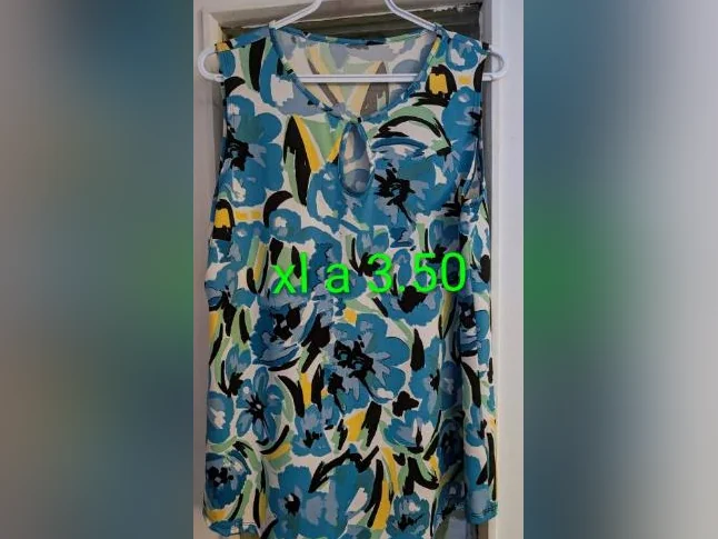 GILET, BLOUSE, CAMISOLE,  DE FEMME ET HOMME thumbnail 10