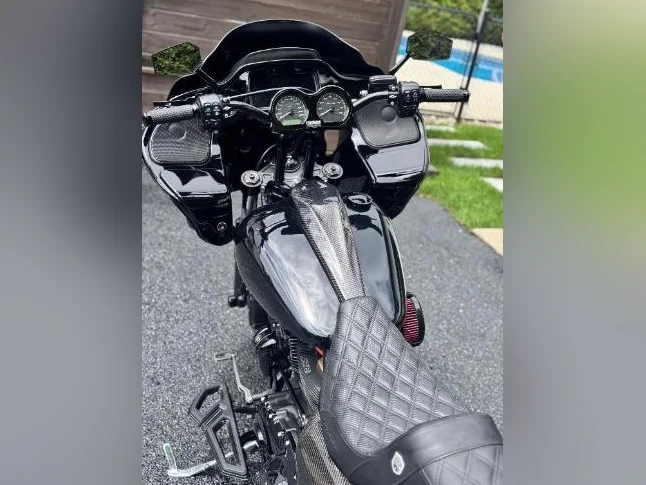 131 Road Glide ST , Carbon fiber 9000km thumbnail 5