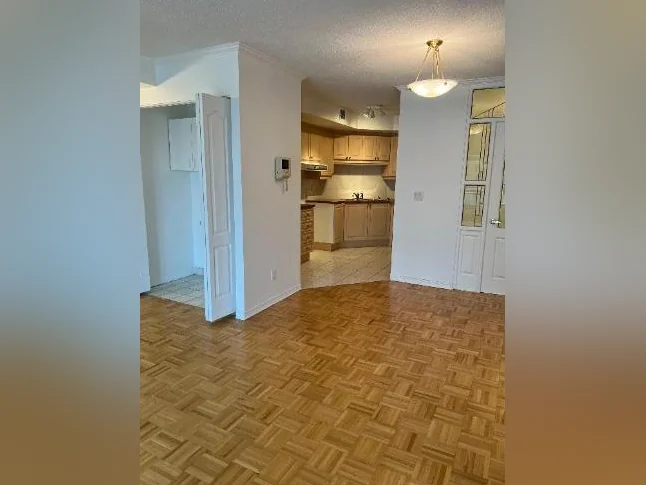 Condo 3 1/2 à louer thumbnail 3