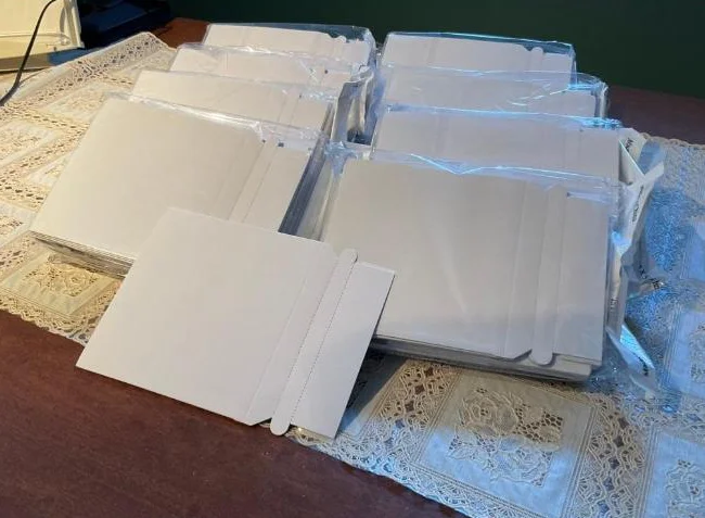 250 enveloppes d’expéditions CD / DVD en carton (NEUVES) thumbnail 6