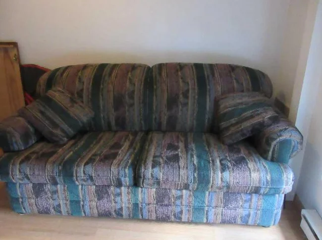 Sofa-lit à donner