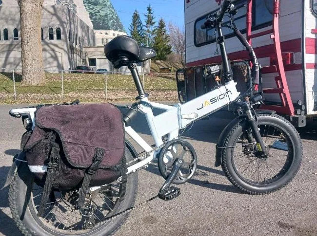 VÉLO PLIABLE ÉLECTRIQUE 2025.