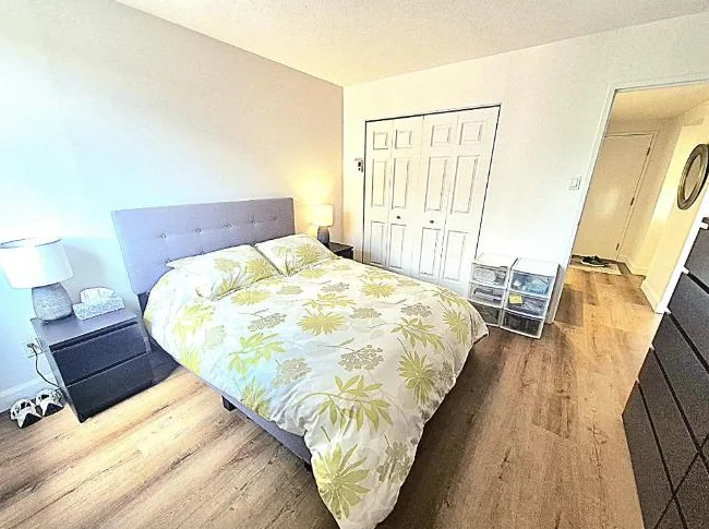 Appartement 3 1/2 : 1 chambre et 1 salle de bain thumbnail 6