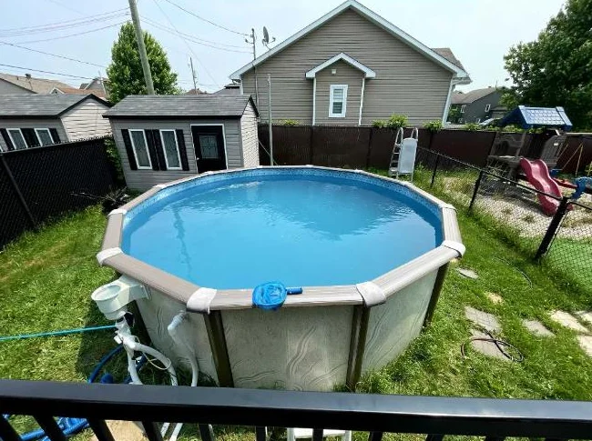 Piscine hors terre 16 pieds