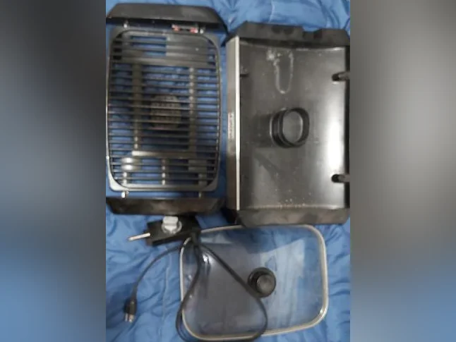 Grill électrique d'intérieur thumbnail 2