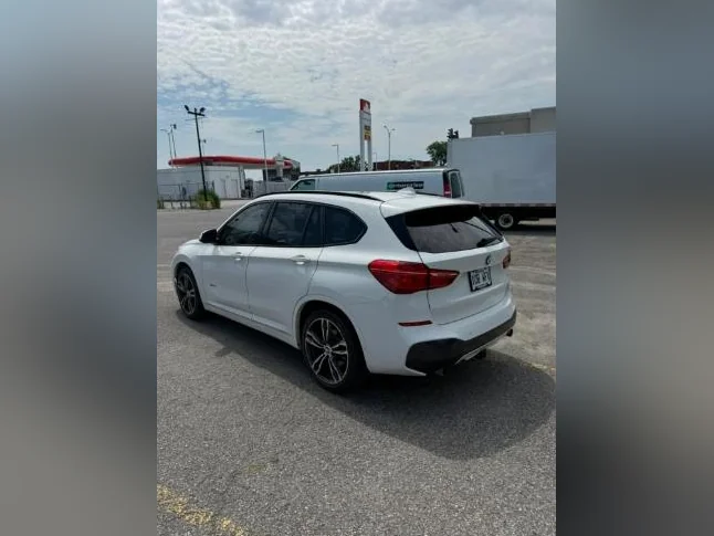 2018 BMW X1 M Package thumbnail 7