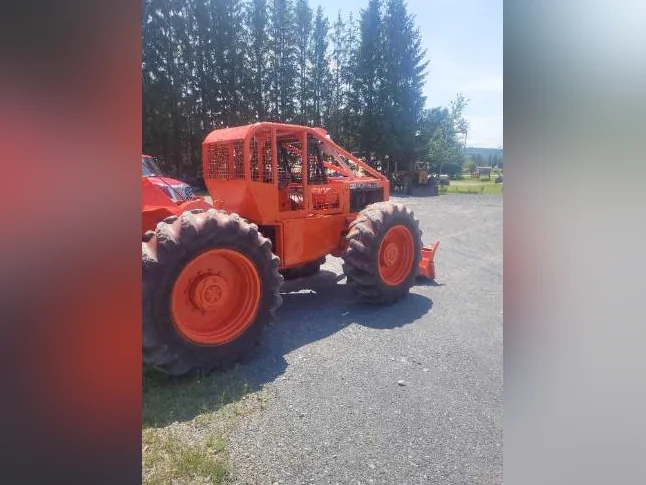 Skidder timberjack 230d thumbnail 6
