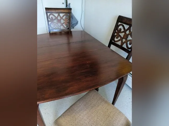 URGENT : meubles et objets à vendre thumbnail 7