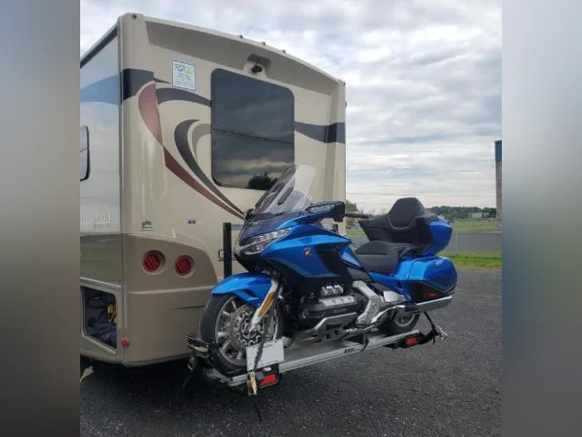 Support à moto élévateur | Komo Création