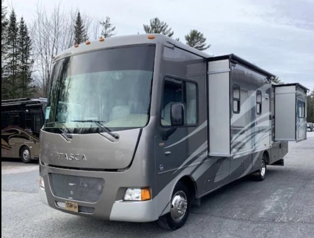 ITASCA SUNSTAR 2014 CLASSE A WINNEBAGO 31 pieds thumbnail 2