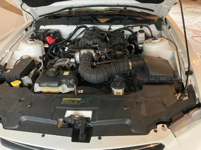 Ford Mustang à vendre, en très bonne condition thumbnail 3