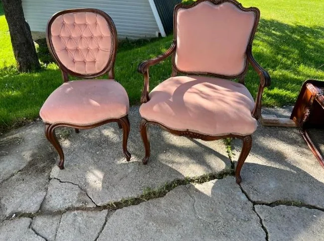 Deux. Belles chaises antique. thumbnail 4