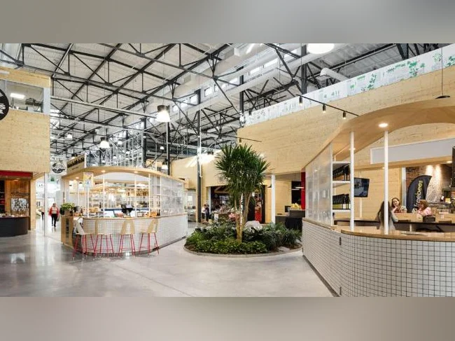 À LOUER - Seulement 1400$ - Local commercial au cœur du GRAND MARCHE DE QUEBEC thumbnail 3