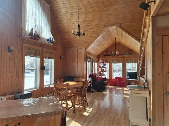 MAISON thumbnail 3