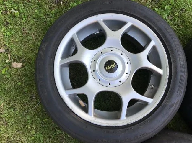 4x Mini Cooper “Y-Spoke Star” OEM 16” mags (4x100mm) thumbnail 5