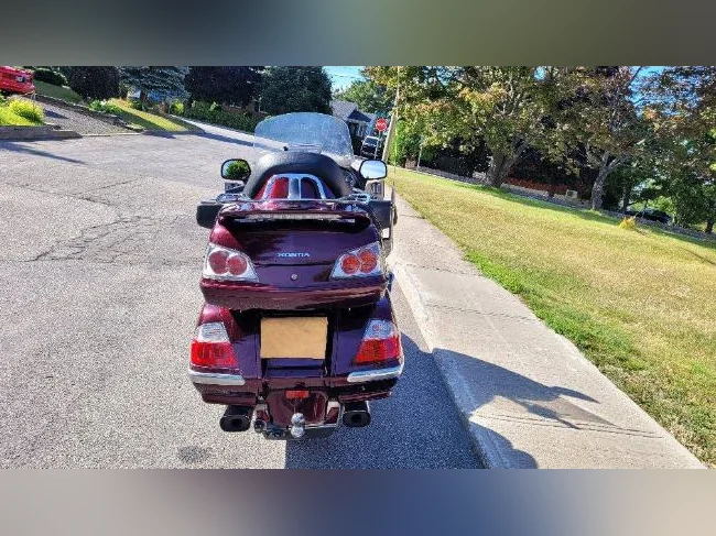 Honda Goldwing GL1800 Touing Rouge thumbnail 4