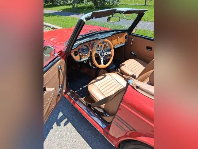 Triumph TR6 1975 avec Overdrive thumbnail 5