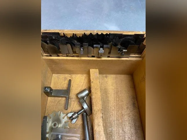 Rabot combiné Stanley no.55E dans sa boite d'origine (nouveau prix) thumbnail 4