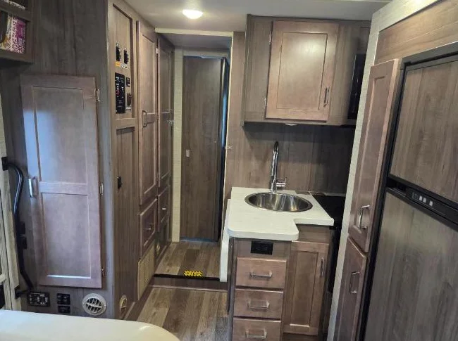 MOTORISÉ WINNEBAGO Minnie Winnie 26T 2022 thumbnail 8