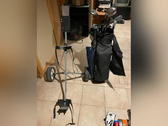 Équipement de golf complet pour homme droitier thumbnail 5