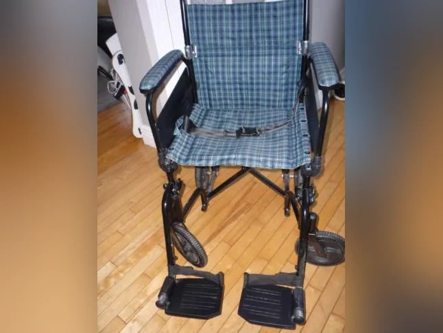 FAUTEUIL chaise ROULANTE Airgo thumbnail 3