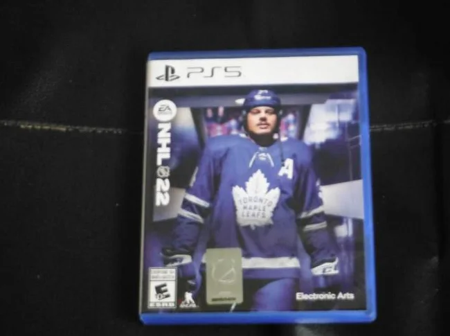 2  jeux  de Playstation 5 thumbnail 3