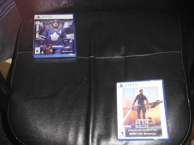 2  jeux  de Playstation 5