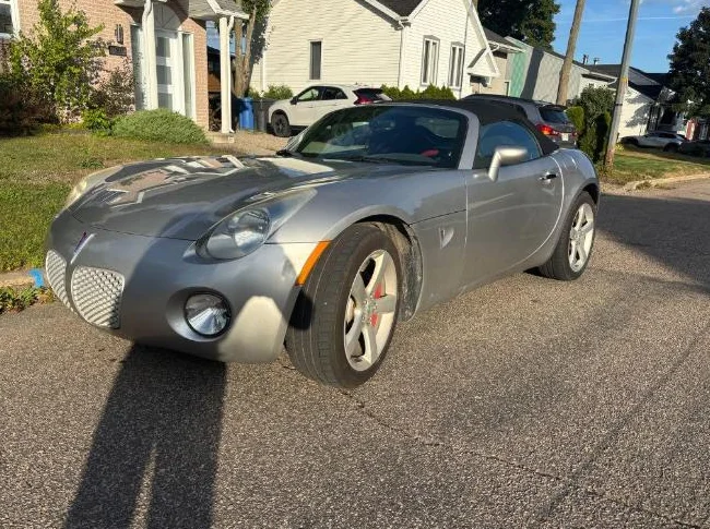 Pontiac solstice thumbnail 4