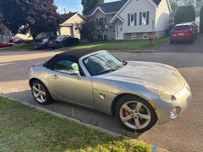 Pontiac solstice thumbnail 6