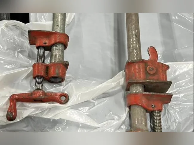 2 paires de serre-joints à tuyau thumbnail 4