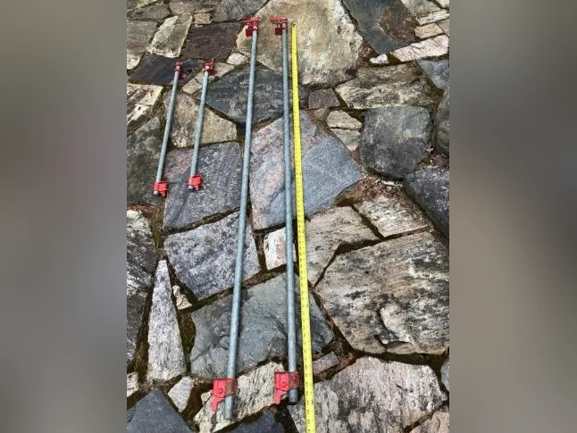2 paires de serre-joints à tuyau thumbnail 2
