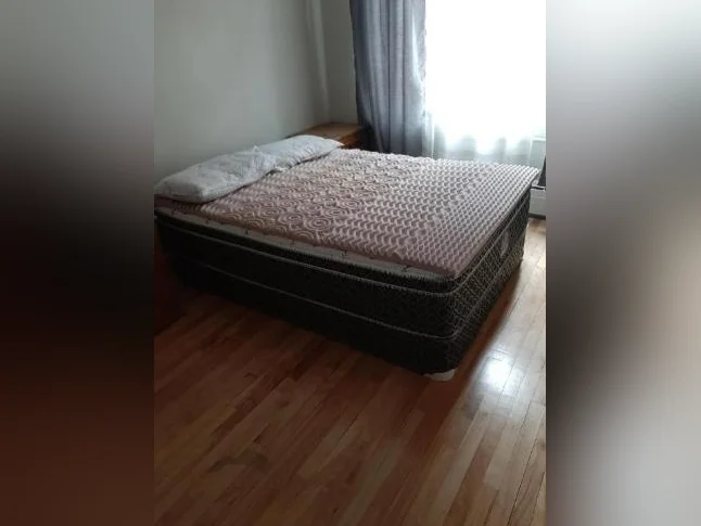 Lit + Matelas - prix de débarras