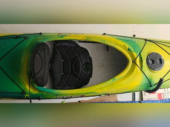 Kayak de lac et de mer 15' 3'' A QUI LA CHANCE thumbnail 2